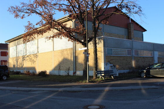 Große Schulturnhalle